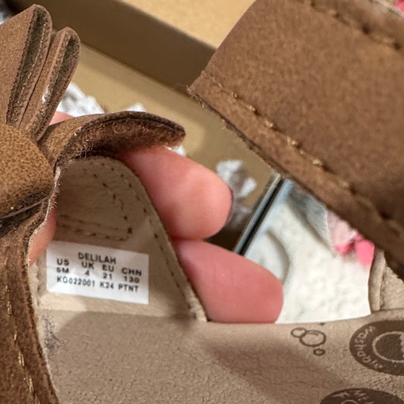 Stride Rite adjustable Sandals - Picture 5 of 6